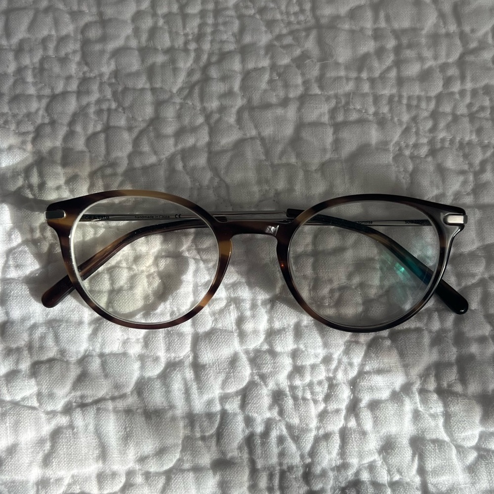 Round Tortoiseshell Glasses